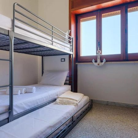 Emerald Residence Sleeps 12 With Sea View Porto Cesareo Exterior foto
