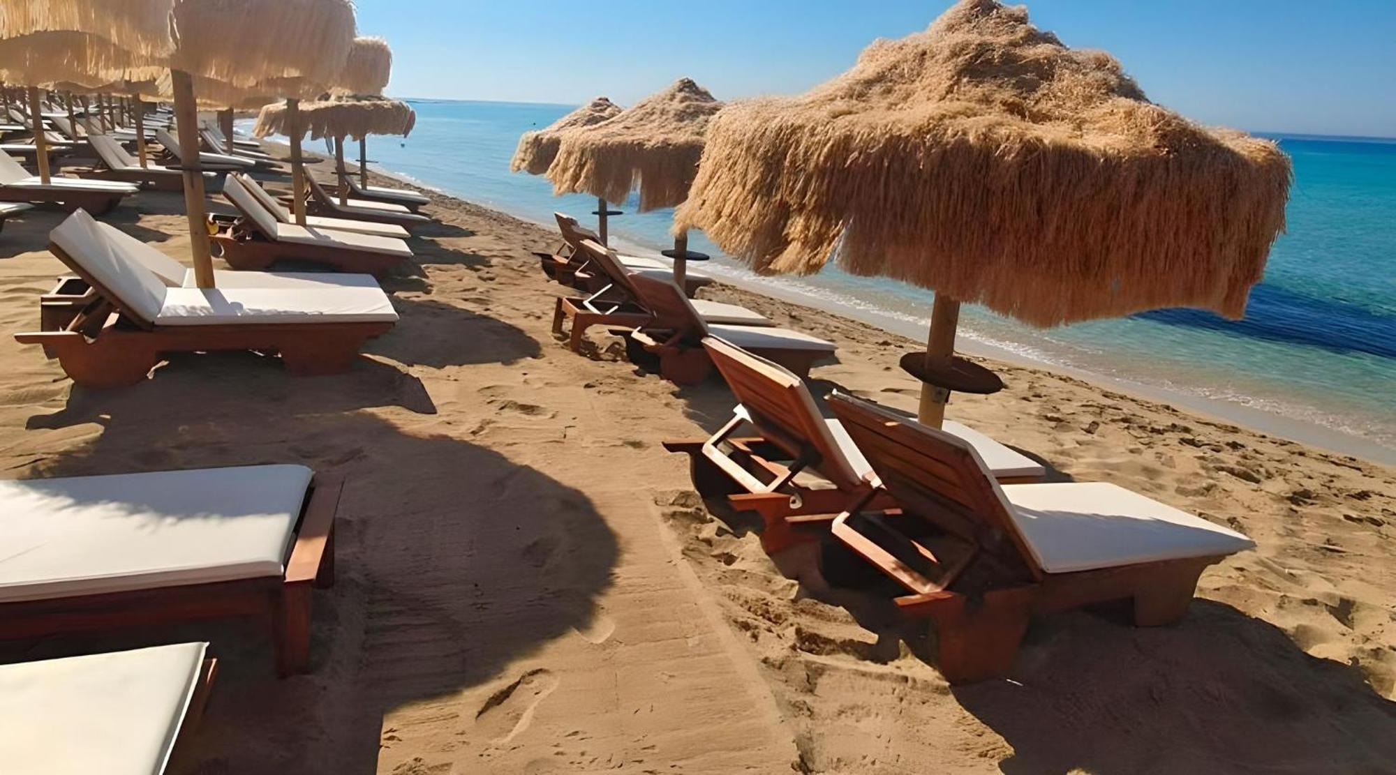 Emerald Residence Sleeps 12 With Sea View Porto Cesareo Exterior foto